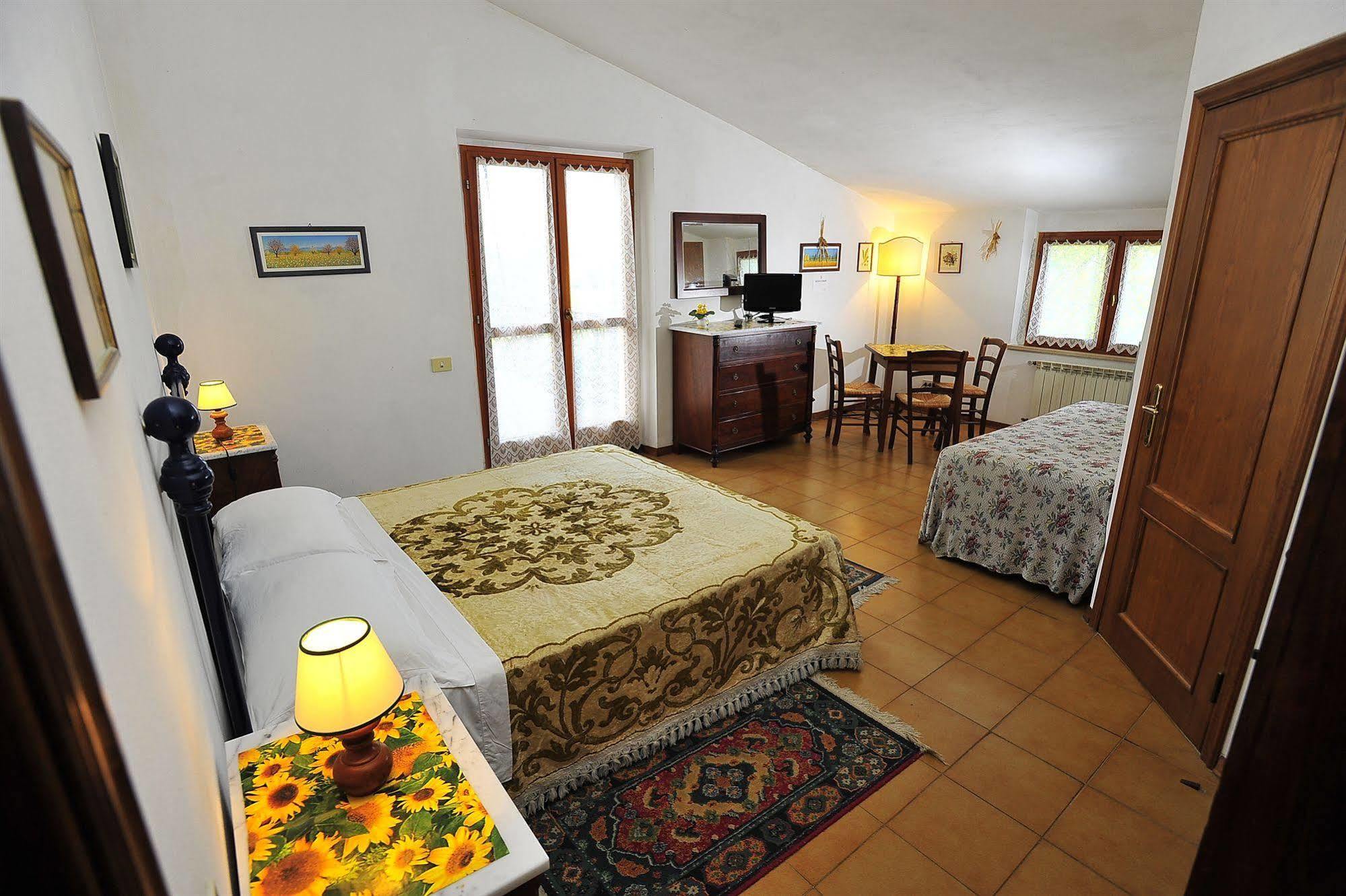 Agriturismo Malafrasca เซียนา ภายนอก รูปภาพ